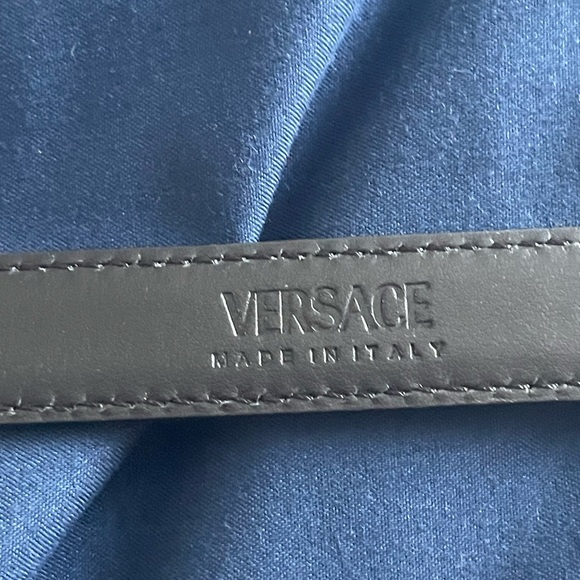 Versace La Medusa Calfskin Women Leather Belt Skinny In Matte Black Size 80/32 - Picture 6 of 7